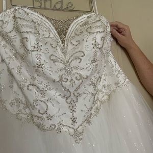 Wedding dress, brand new